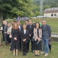Delegacije PSG i ZLG na komeoraciji žrtvama oluje u selu Donji Žirovac