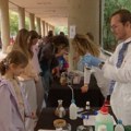 „U toku sa naukom" – za Evropsku noć istraživača pripremljeno 220 programa