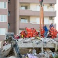 Jak zemljotres pogodio Istanbul: Zgrade se tresu, ljudi istrčavaju na ulice FOTO/VIDEO