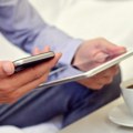 Mobilnim telefonom u proseku dnevno razgovaramo sedam minuta, saljemo 1,1 SMS poruku