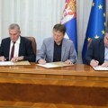 Potpisan ugovor vredan 200 miliona dinara: Stadion u Bajinoj Bašti dobija novo lice