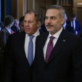 Lavrov: Evropa aplaudira Zelenskom dok se rehabilituje nacizam