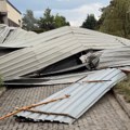 (Video) Stravično nevreme uništilo kuću bokija 13: Vetar mu odneo krov sa luksuzne vile