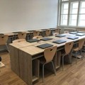 Od ponedeljka svi đaci ostaju u školskim klupama