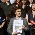 Brnabić optužila NVO za političko delovanje: "CRTA vodi kampanju trećih lica, iz pozadine lobira za Studentsku listu"