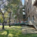 Euronews Srbija na mestu eksplozije u Smederevu: Jedna povređena osoba prebačena u Beograd, stanari zgrade u šoku