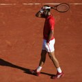 Novak totalno poludeo - salva psovki na engleskom i srpskom jeziku! Srpski teniser zbog ovoga izgubio živce tokom meča…