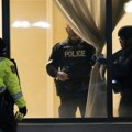 Pucnjava kod škole u Torontu Ima mrtvih i ranjenih