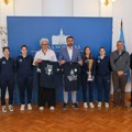 Nepobedive stonoteniserke STK "Novi Sad" na prijemu u Gradskoj kući