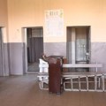 Zbog prokišnjavanja krova škole osnovci iz Međe idu na nastavu u drugo selo