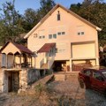 Nikad lakše do tip-top sređene kuće! Kompletno imanje daju u zamenu za ovo, a može čak i dogovor oko cene