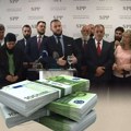 Partijski milioneri, fantomska udruženja i tiha pljačka javnog novca