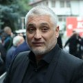"Ništa ne može da me zaustavi": Čedu Jovanovića zadržali na granici, ali je stigao na sahranu Halida Bešlića