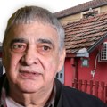 (Video) Ovde je odrastao Ljuba Aličić: Nedavno je izgubio brata sa kojim je tu nekada živeo, a evo kako izgleda kuća pevača u…