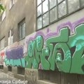 Незнаном "уметнику" казна 10.000, а згради 50.000?! Управници београдских зграда очајни због графита: "Као да сам неки…