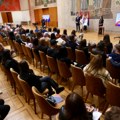 Uručeno 100 subvencija majkama za kupovinu prve nekretnine