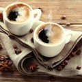 Pet stvari koje bi trebalo da uradite pre uživanja u jutarnjoj kafi