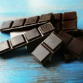 Ako vam je stalo do zdravlja, bolje da je preskočite! Tamna strana crne čokolade: Kod ovih svetskih brendova pronađeno duplo…