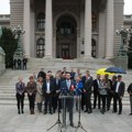 Koalicija „Srbija protiv nasilja“ predala potpise za kandidaturu u Beogradu