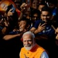Трећа фаза избора у Индији: Гласао и премијер Моди