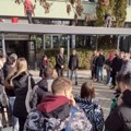 U Kragujevcu počela blokada FIN-a, studenti Ekonomskog fakulteta odali počast nastradalima u Novom Sadu