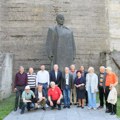 Užički SUBNOR obeležio Dan Mladosti: Polaganje cveća kod Titovog spomenika (foto)