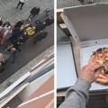 Picu konopcem spušta s balkona, gosti čekaju na ulici, komšije imaju prednost: "Sve radimo na poverenje"