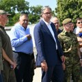 Vučić: Odbrambeni kapaciteti još će ojačati kada krene služenje redovnog vojnog roka u martu sledeće godine