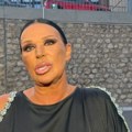 Estrada se hitno oglasila zbog Marte Savić, pevačica u suzama nakon napada: "Najlakše je sakriti se iza..."