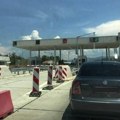 AMSS: Gužve u saobraćaju, još jedna velika smena turista