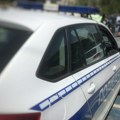 Snimak trenutka nesreće kod Bogoslovije: Citroen udario motociklistu i pobegao s lica mesta VIDEO