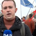 Opozicija na protestu NOSI ZASTAVU "EVROMAJDANA" - OBOJENE REVOLUCIJE SPROVEDENE u Ukrajini UZ PODRŠKU ZAPADA!