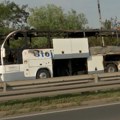 Zapalio se autobus na auto-putu, vozač prevezen u Urgentni centar