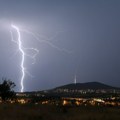 Meteorolozi upravo objavili kad tačno u Srbiju stižu olujno nevreme i grad