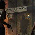 Burna noć u Srbiji: Zapaljene prostorije SNS i demolirana Skupština u Valjevu, neredi u Beogradu, 56 privedenih