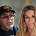 "Ćale pustio pesmu iz prikrajka..." Rada Manojlović snimila oca u Četerežu, on puca od ponosa i nazdravlja sa ćerkom: Koliko…