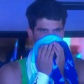Alkaraz povraćao usred meča: Dramatične scena na Australijan openu, jedva je stajao na nogama
