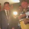 Neverovatna scena na svadbi Donarume: Holand uradio nešto što niko nije očekivao! (video)