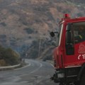 Požar u zapadnoj Atici stigao do naselja, na terenu sedam aviona i 450 vatrogasaca