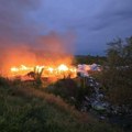 Dok je požar kod Razgojne tek stavljen pod kontrolu, izbio novi na putu ka Bojniku: Građani tvrde da se vatra brzo širi