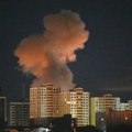 VIDEO Gore zgrade u Kijevu nakon žestokog napada: Pogledajte prve snimke užasa