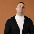 Adnan Babajić prekinuo ćutanje: „Ostavljam te, luda ženo!“ Javnost u neverici, da li je ovo kraj?