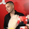 "Snajka je najjača": Viktor Živojinović doneo cveće za Priju, pa joj uputio jake reči