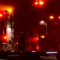 Požar na Voždovcu: Vatrogasci na terenu