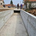 Betonski kanal čuva od poplava: Lokalna samouprava u Bojniku unapređuje komunalnu infrastrukturu