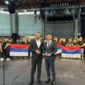 Srbi u Austriji trobojkama poslali podršku Vučiću! Milićević: Srpski narod je uvek snagu i napredak crpeo iz svog…