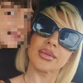 Jovana Jeremić pozirala sa ćerkom u autu: Voditeljka podelila fotke kako je mala Lea ljubi