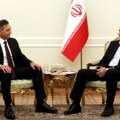 Preneo srdačne pozdrave Vučića: Vulin se sastao sa predsednikom Islamske Republike Iran Masudom Pezeškijanom (foto)