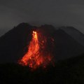 Vulkan Levotobi Laki Laki u Indoneziji ponovo eruptirao