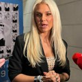 (Video) "htela sam da pišem balade, ali se ne bih oporavila": Lena Kovačević raznežila pričom o pokojnoj majci, a evo kako…